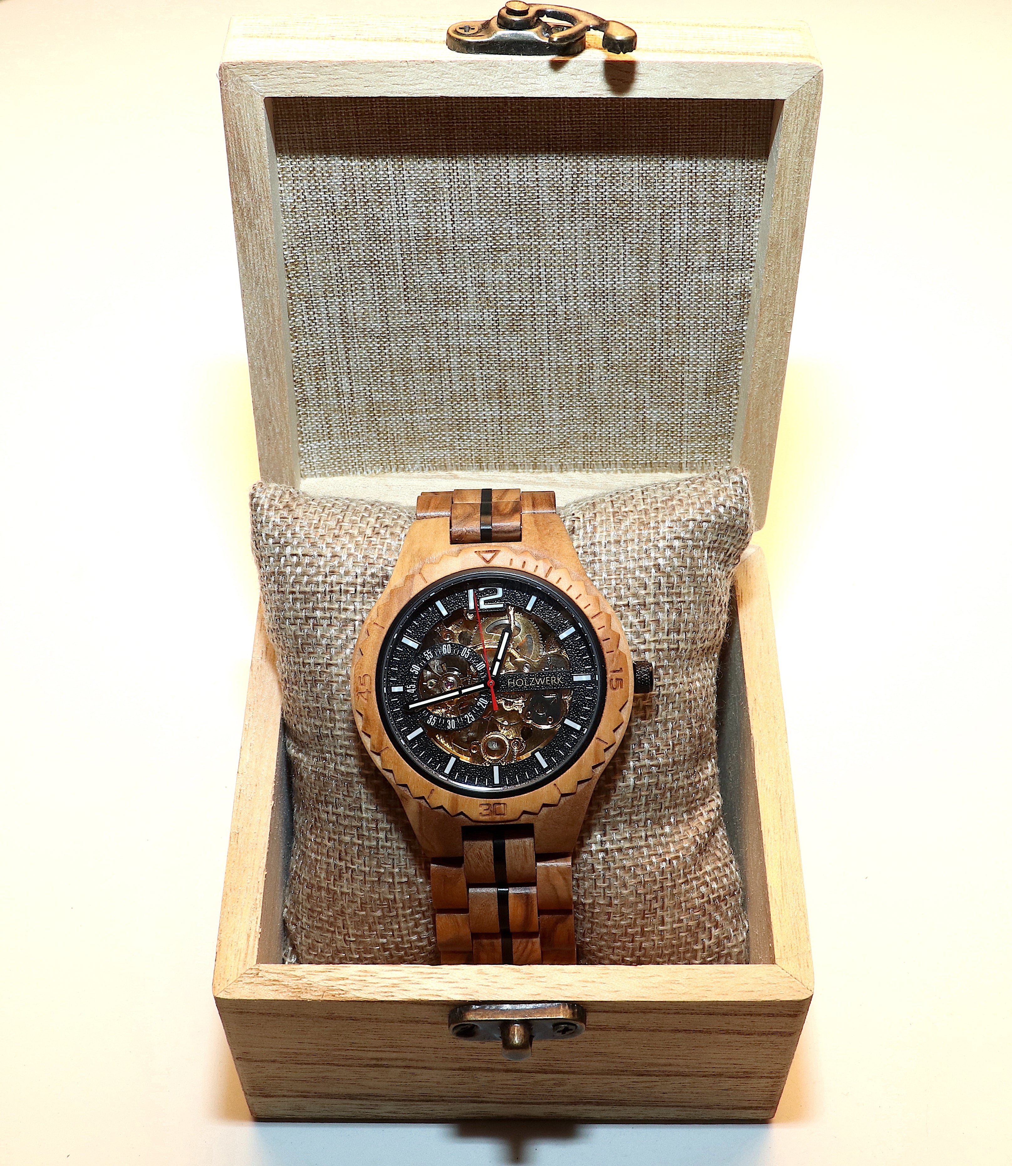 Δείτε το "Elysium Oliva Men"